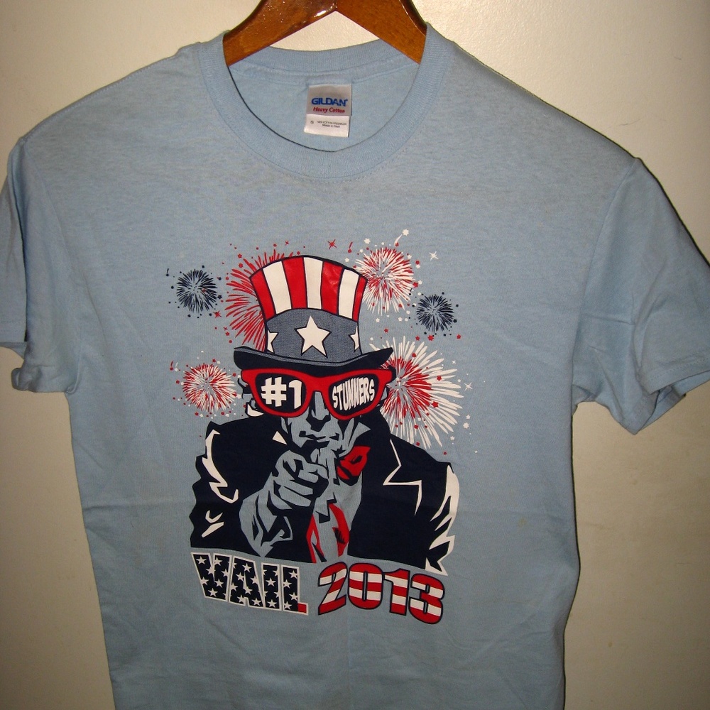 🇺🇲 Vail Colorado Uncle Sam 2013 Stunners Tee Small